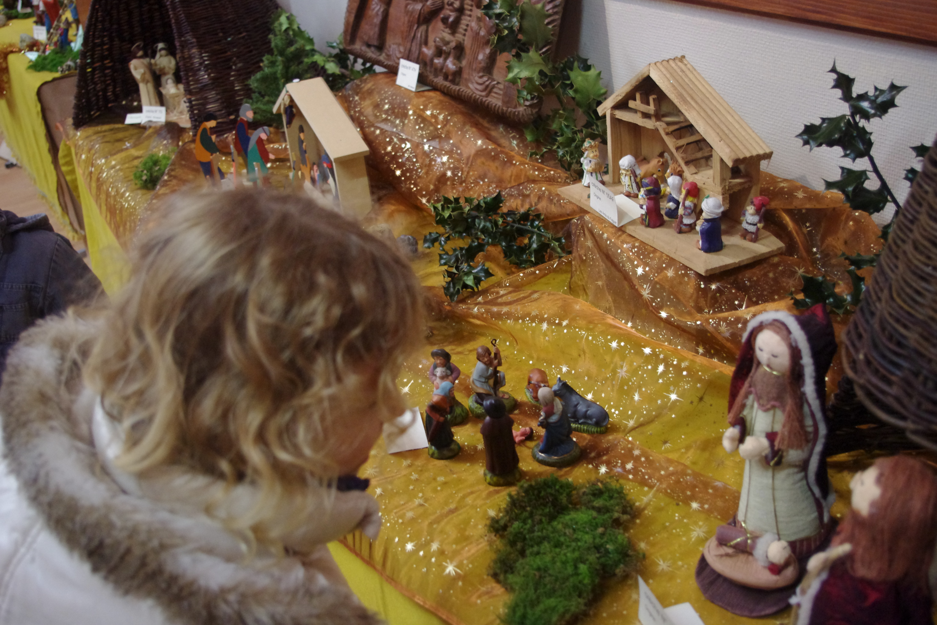 Exposition de crèches de Noël, Le Folgoët - Récréatiloups Finistère